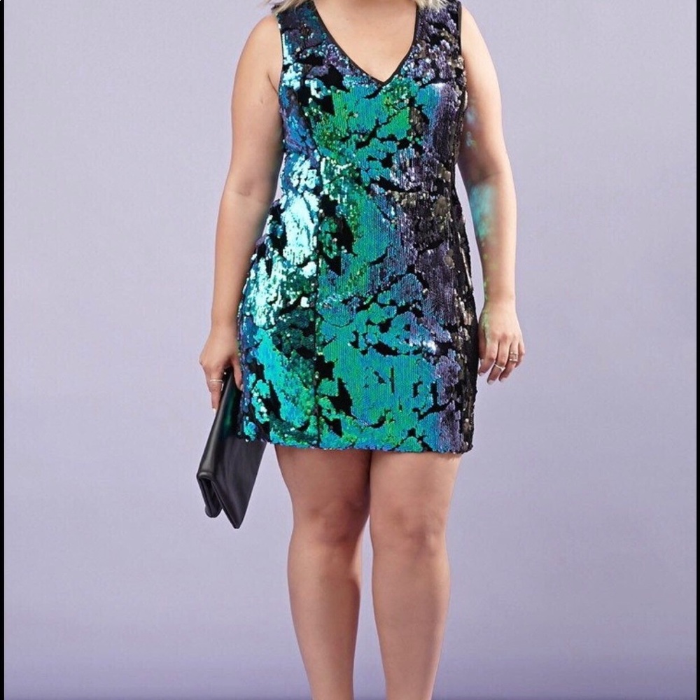 Forever 21 Mermaid Sequin Velvet Green Dress 2X